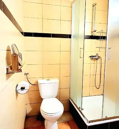 Kokosek Goscinne Konukevi 3*