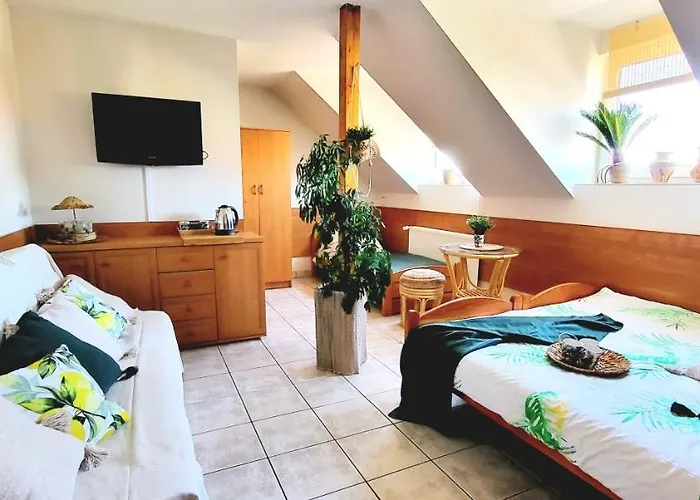 Kokosek Goscinne 3* Mielno (Koszalin)